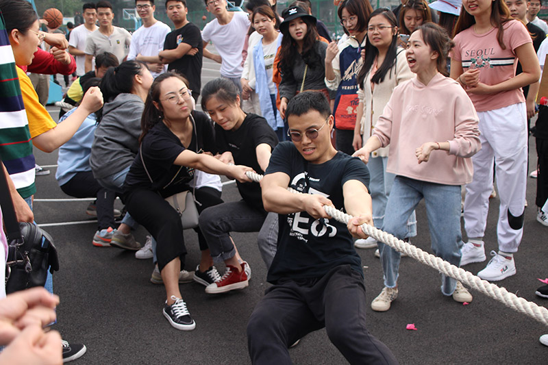 拔河1.jpg